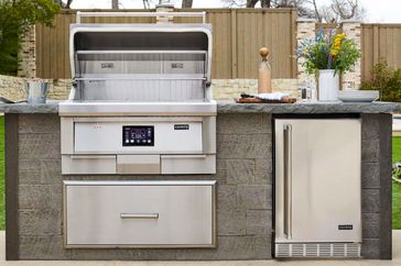 Coyote Built-In Grill Outdoor Kitchen 
