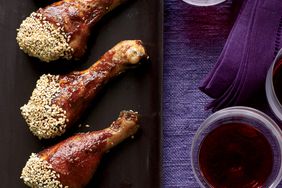 Chicken Drumsticks with Asian Barbecue Sauce