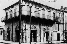 lafitte oldest bar